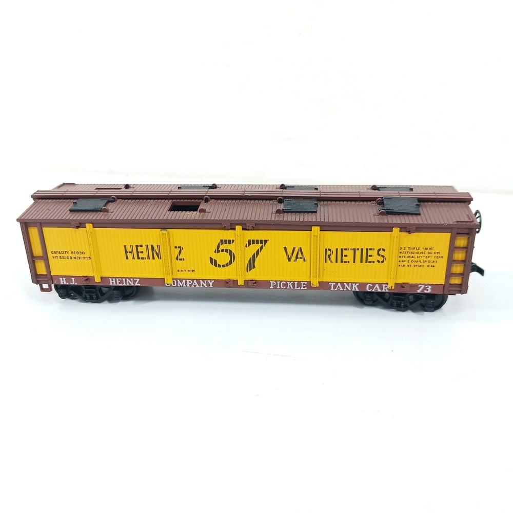 Athearn HO Scale Heinz 57 Varieties Pickle Tank Car Closed Sides 1476 Yellow